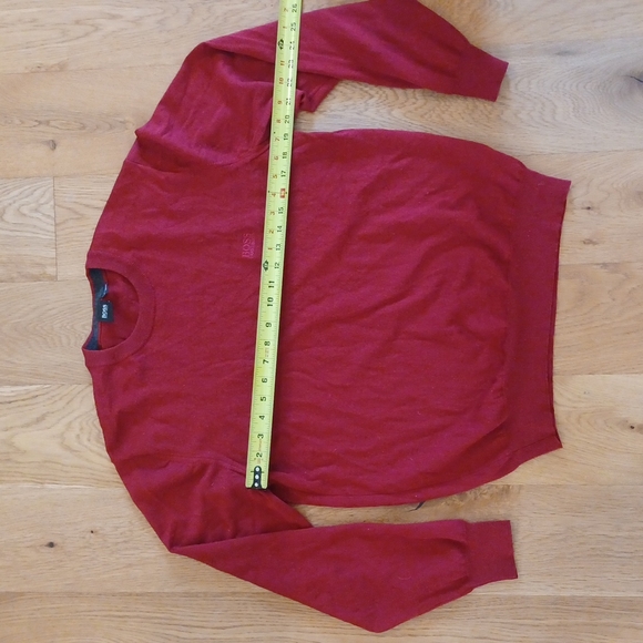 Hugo Boss red sweater - Picture 6 of 7